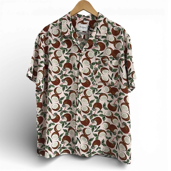Goodfellow & Co Other - Goodfellow & Co Men's Brown and Green Coconut Patterned Shirt